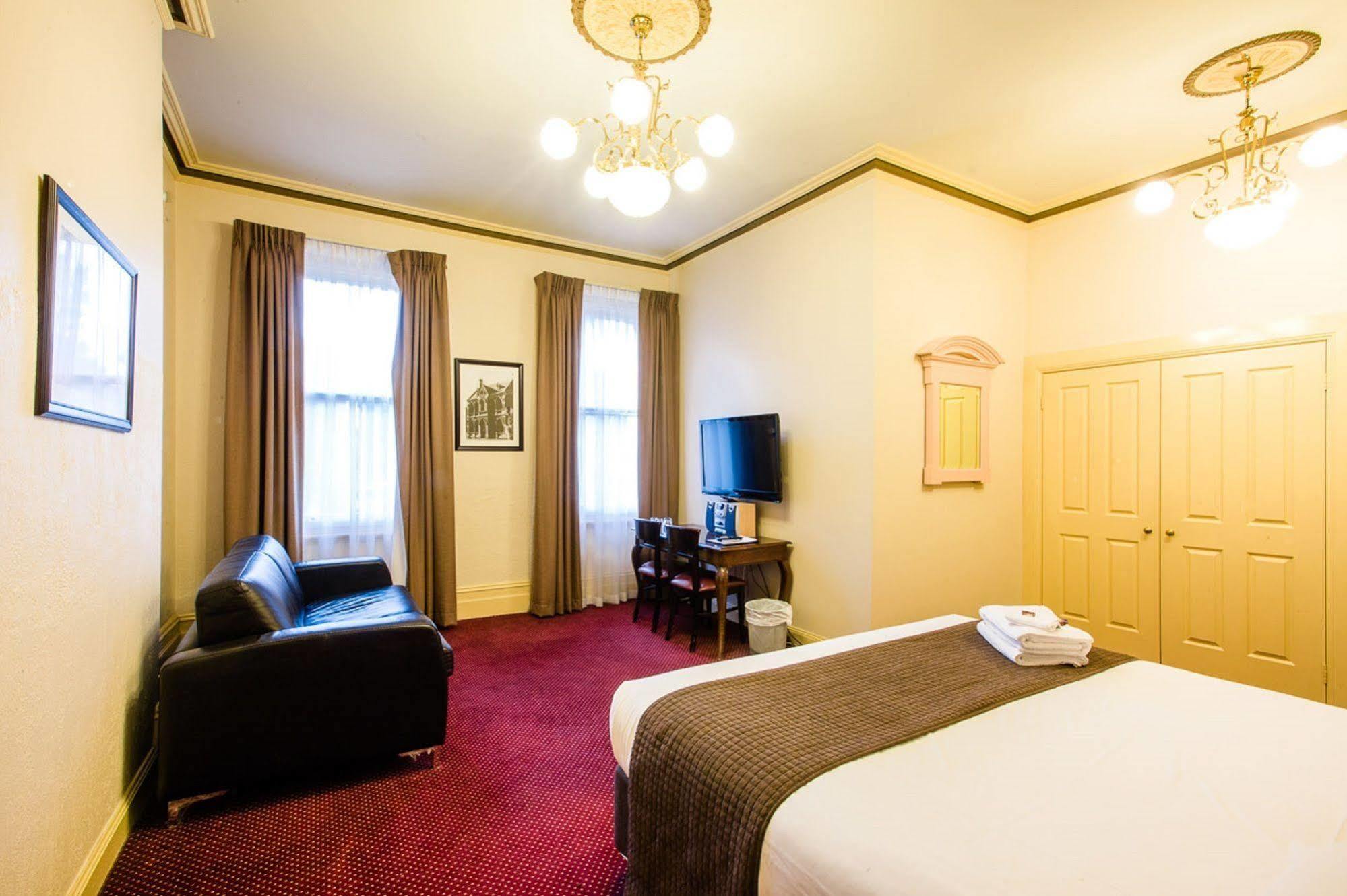 The Glenferrie Hotel Готорн Екстер'єр фото