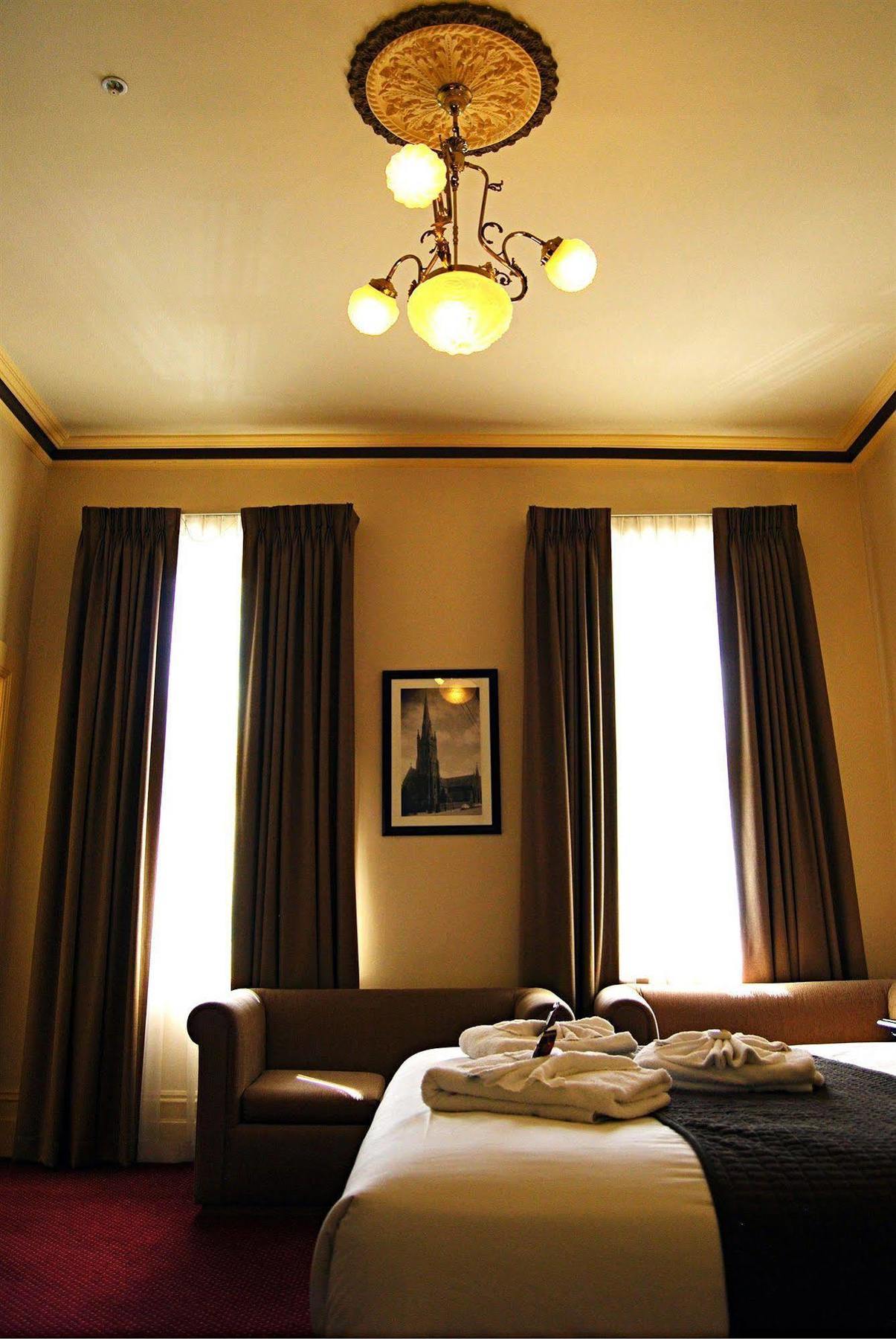 The Glenferrie Hotel Готорн Екстер'єр фото